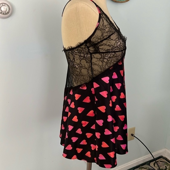 Victoria’s Secret Chemises Black Lace Trim Pink Hearts size M - Picture 4 of 7